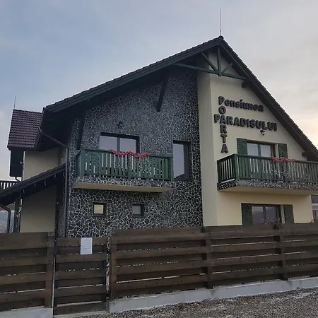 Poarta Paradisului Várfalva